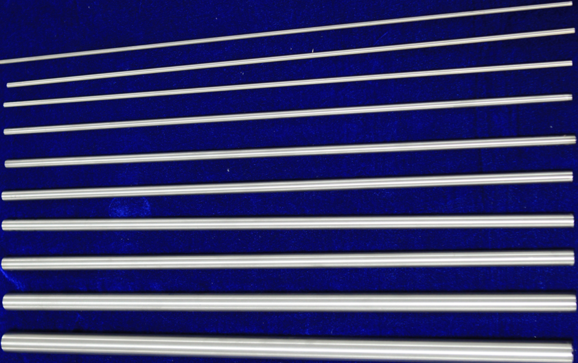 Titanium bar